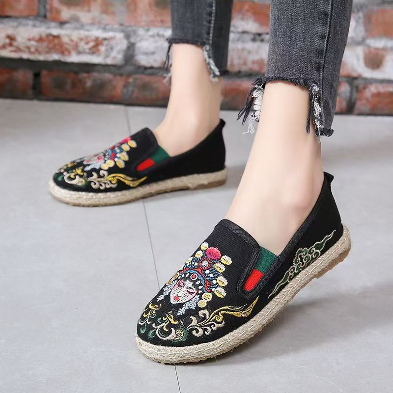Women Flat Sole Embroidered Cl - огляд і ціна Embroidery Fabric