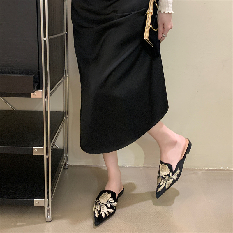 2026 New Women's Shoes Embroid - огляд і ціна Embroidery Designer