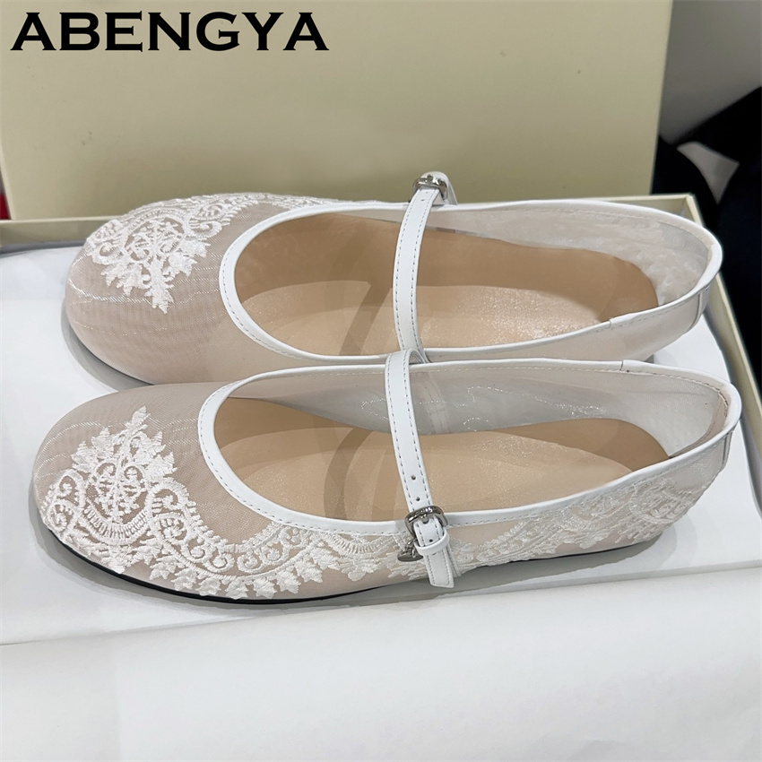 Lace Embroidery Flat Shoes for - огляд і ціна Embroidery Designer
