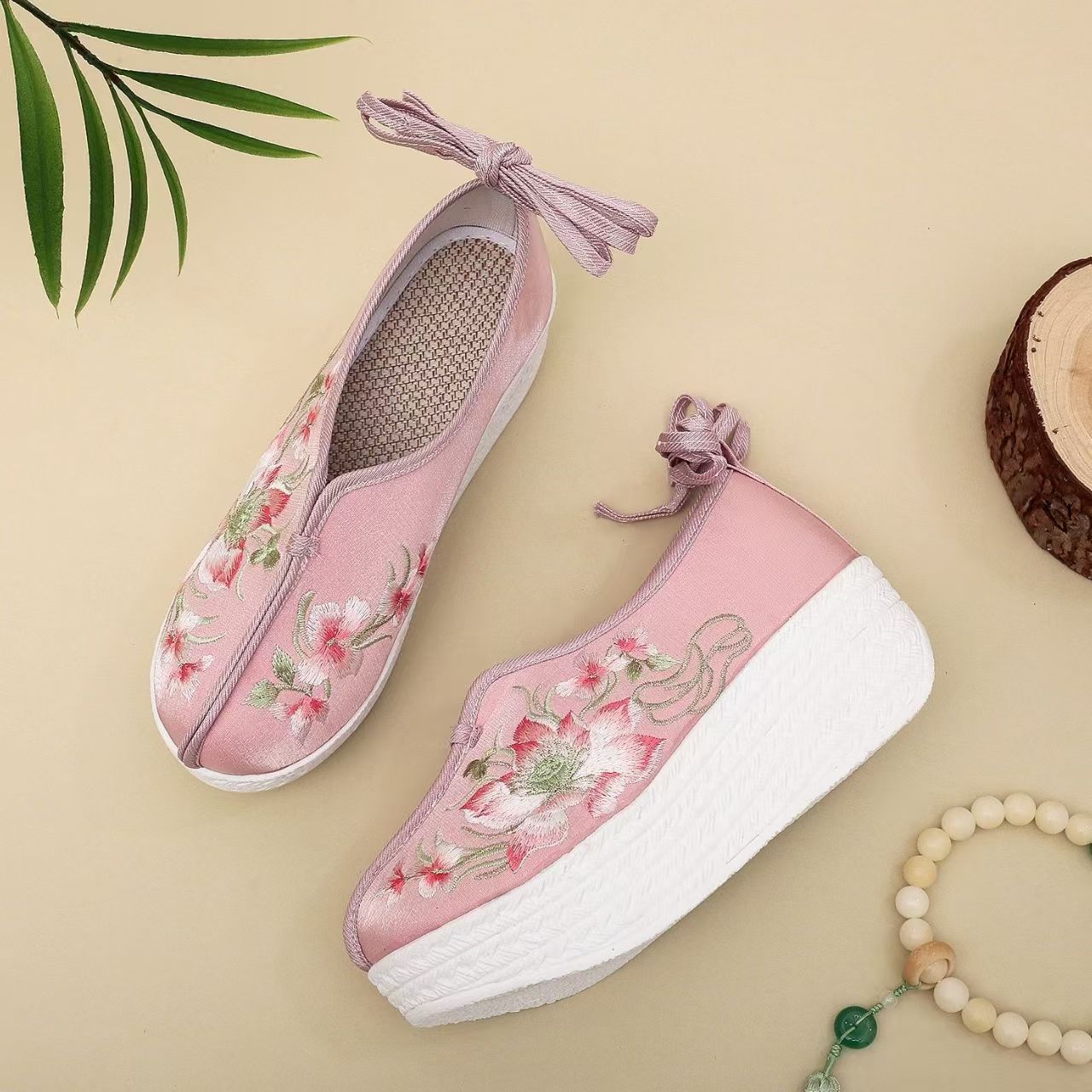 Woman Ethnic Style Wedges Embr - огляд і ціна Embroidery Fabric